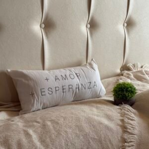 Almohadón ''+ AMOR + ESPERANZA''