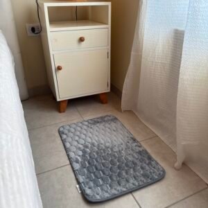 Alfombra "EXAGONO" piel de conejo.