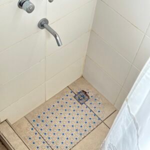 Alfombra "PUNTITOS AZUL" con sopapa